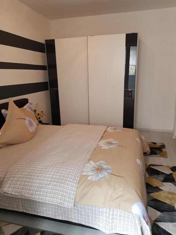 Apartament Sofy2 Herkulesfürdő Kültér fotó