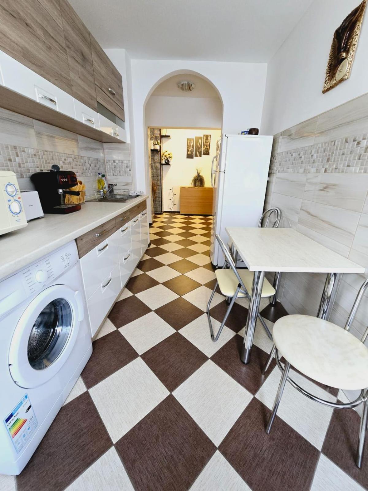Apartament Sofy2 Herkulesfürdő Kültér fotó